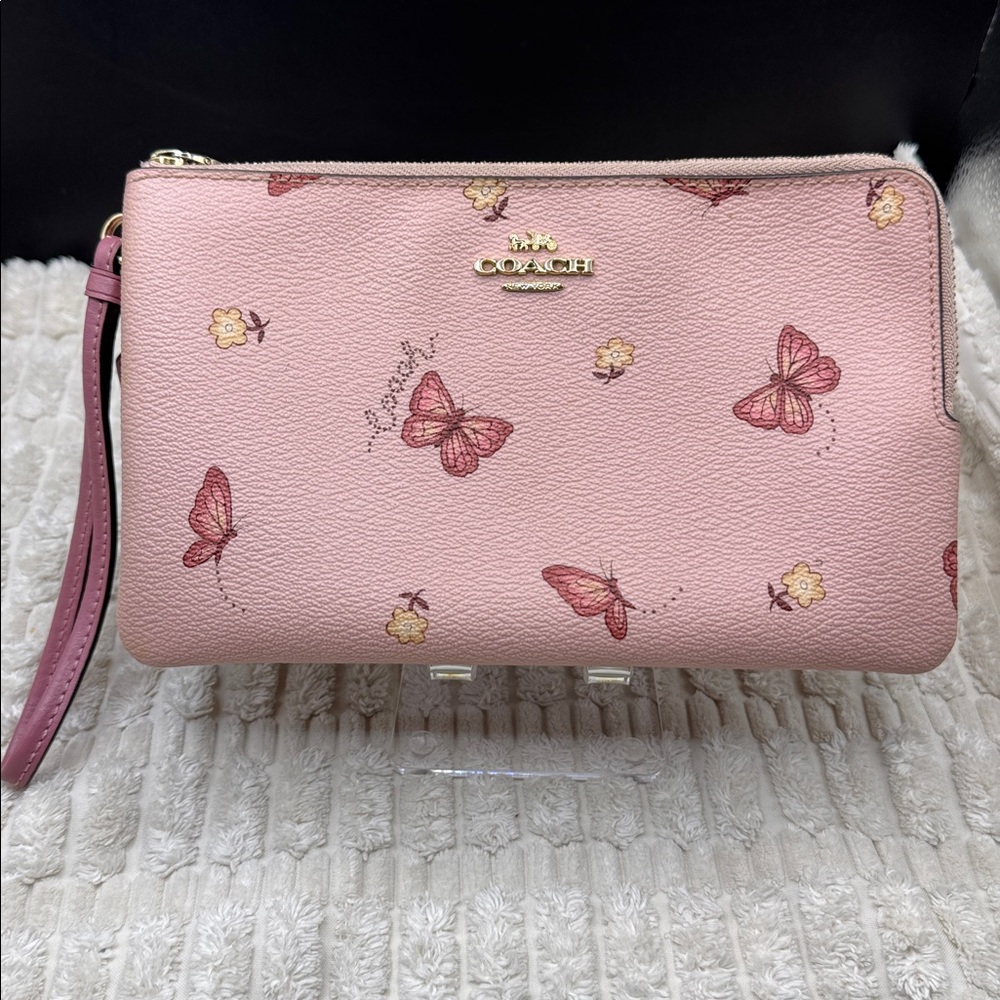 ❌SOLD❌Coach Butterfly Double Zip Wristlet - Picture 3 of 10